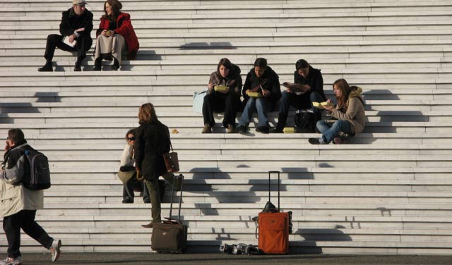 Истражување: Младите во Македонија во голема мера евроскептични