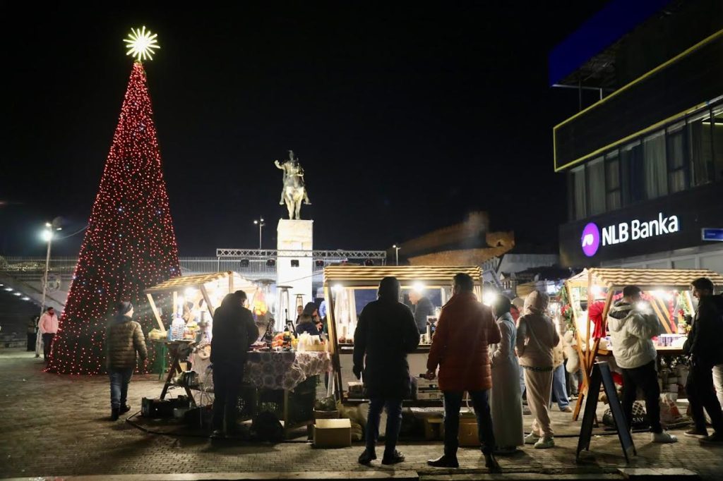 Четиридневен новогодишен базар во Чаир