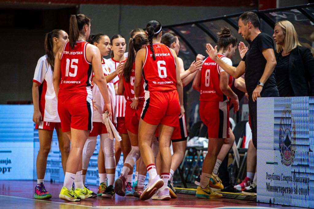 „Вардарки“ поминаа лесно низ Неготино, за приклучок со врвот