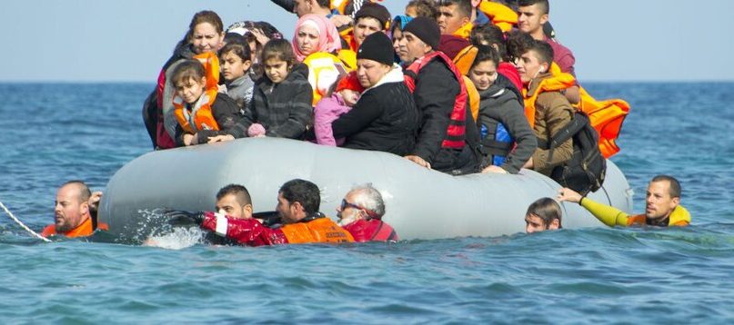 Мицкоски: Нема да има кампови за мигранти