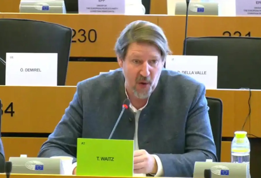 Вајц денеска ќе го презентира нацрт-извештајот за напредокот на Македонија