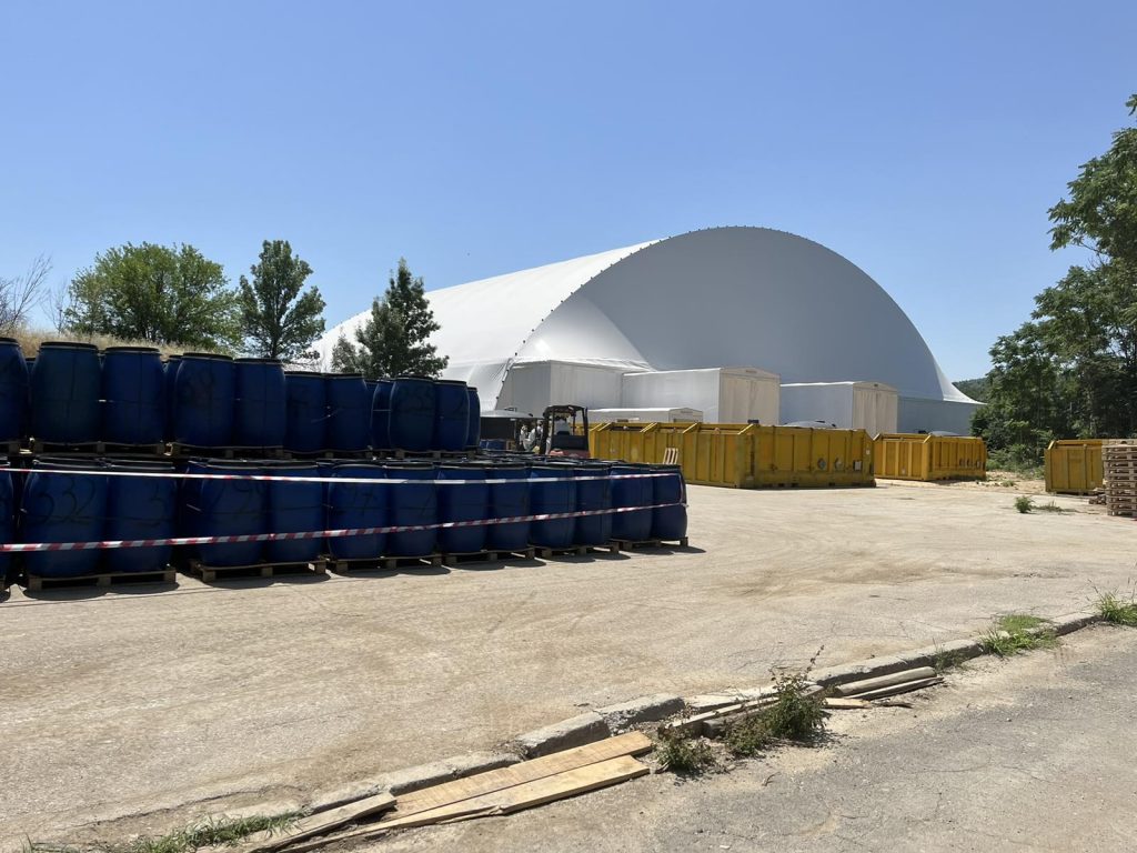 Малата депонија со линдан во Охис ќе се чисти уште најмалку три години