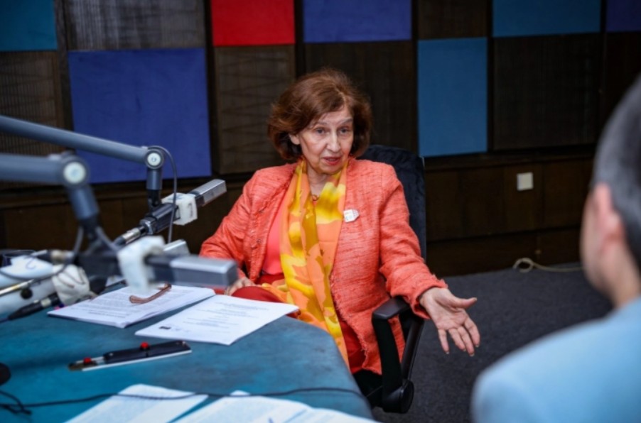 Сиљановска Давкова: Барањата за промена на Уставот надвор од европскиот правен систем се несоодветни