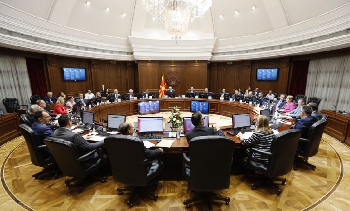 Реконструкција на Владата: Разговорите продолжуваат, неделава ќе се знаат првите решенија