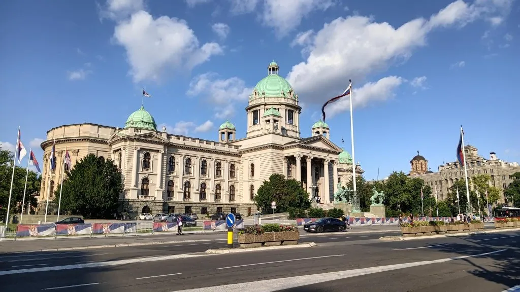 Европската федерација на новинари преземањето на порталот Нова.рс го оцени како нова репресија против медиумите во Србија